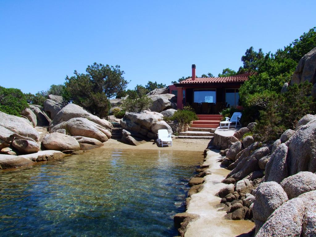 Villa Mica La Maddalena  Eksteriør bilde