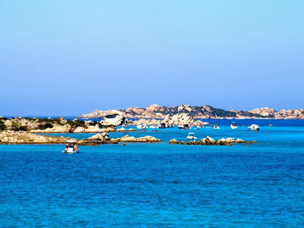 Villa Mica La Maddalena  Eksteriør bilde